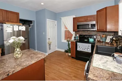 6772 Bartmer Avenue, University City, MO 63130 - Photo 10