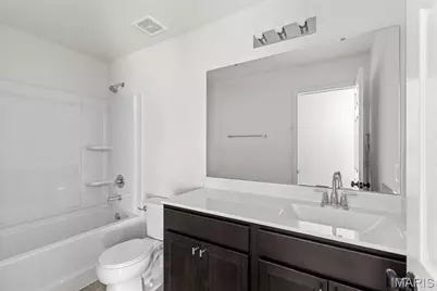 2312 Fernau Court, Florissant, MO 63031 - Photo 8