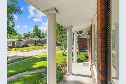 9709 Brookmere Drive, Saint Louis, MO 63123 - Photo 4
