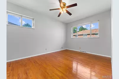 9709 Brookmere Drive, Saint Louis, MO 63123 - Photo 14