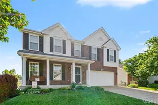 4814 Forder Oaks Ct, Oakville, MO 63129 - Photo 4