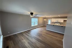 217 S 6th St, Elsberry, MO 63343 - Photo 6