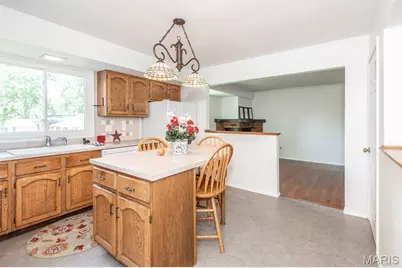 3633 Rue De Renard, Florissant, MO 63034 - Photo 8