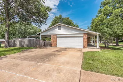 3633 Rue De Renard, Florissant, MO 63034 - Photo 32