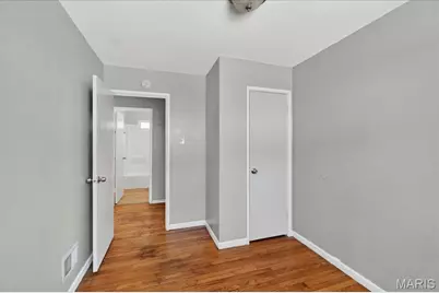 1225 Lakeview Avenue, Saint Louis, MO 63138 - Photo 12