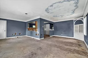 2360 Chambers Rd, Moline Acres, MO 63136 - Photo 6