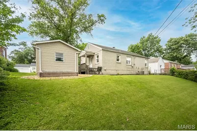 581 Meadowridge Drive, Kirkwood, MO 63122 - Photo 22