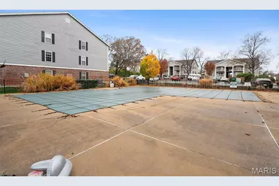 12800 Portulaca Drive #F, Saint Louis, MO 63146 - Photo 28