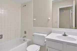 13304 Streamwood Dr, Saint Louis, MO 63141 - Photo 38