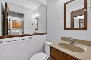 1203 Whispering Pines Dr, Saint Louis, MO 63146 - Photo 14
