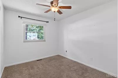 154 Parkside Acres Drive, Fenton, MO 63026 - Photo 14