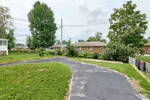 2146 Fairhaven Dr, Jennings, MO 63136 - Photo 40