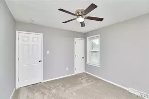 2146 Fairhaven Dr, Jennings, MO 63136 - Photo 24