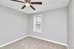 2146 Fairhaven Dr, Jennings, MO 63136 - Photo 32