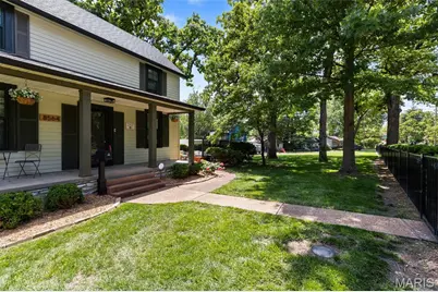 8564 Big Bend Boulevard, Webster Groves, MO 63119 - Photo 2