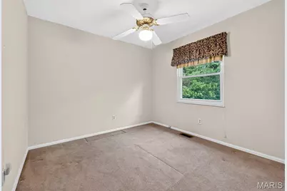 128 N Biddeford Court, Saint Charles, MO 63304 - Photo 56