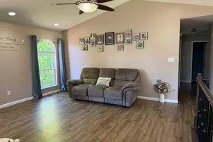 728 Santschi Dr, Herculaneum, MO 63048 - Photo 6