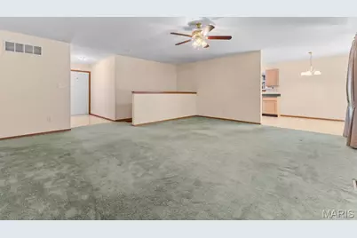 2060 Peine Forest Drive, Wentzville, MO 63385 - Photo 6