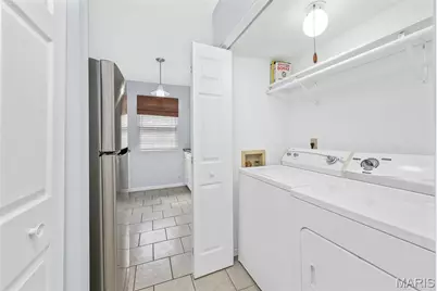 9073 W Swan Circle, Saint Louis, MO 63144 - Photo 12