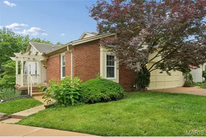 3024 Autumn Lakes Court, Maryland Heights, MO 63043 - Photo 2