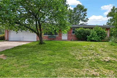 33 Cloverdale Drive, Unincorporated, MO 63304 - Photo 1