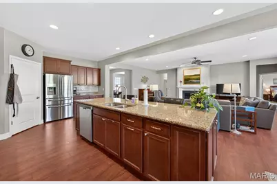 607 Falconcrest Drive, Lake Saint Louis, MO 63367 - Photo 8