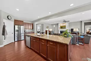607 Falconcrest Dr, Lake Saint Louis, MO 63367 - Photo 8