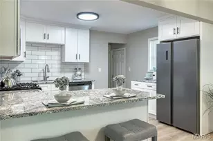 1066 Wilshire Ave, Saint Louis, MO 63130 - Photo 10