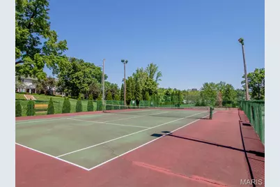 9019 W Swan Circle, Brentwood, MO 63144 - Photo 22