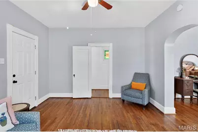 5305 Blow Street, Saint Louis, MO 63109 - Photo 8