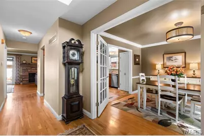 5431 Vicar Court, Saint Louis, MO 63119 - Photo 4