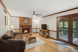130 Holly Garden Dr, Ballwin, MO 63021 - Photo 4
