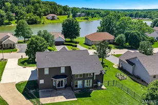 131 Bridgewater Chase Ln, Villa Ridge, MO 63089 - Photo 2