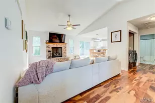 1548 St Charles Dr, Hillsboro, MO 63050 - Photo 10