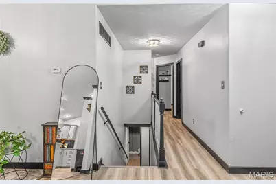 227 Robin Court, Bourbon, MO 65441 - Photo 6