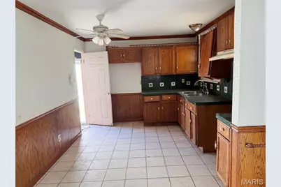 10078 Prince Drive, Saint Louis, MO 63136 - Photo 6