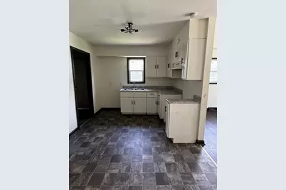 205 E 9th Street, Caruthersville, MO 63830 - Photo 6