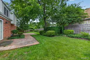 925 Winterwood Ln, Ladue, MO 63124 - Photo 54