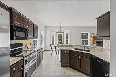 195 England Drive, O'Fallon, MO 63366 - Photo 12