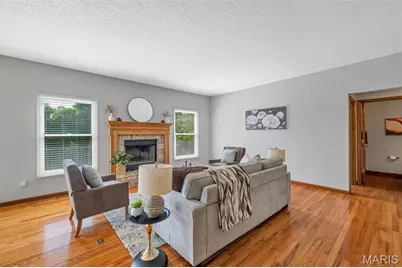 195 England Drive, O'Fallon, MO 63366 - Photo 18