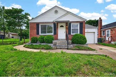 1127 Pembroke Drive, Saint Louis, MO 63119 - Photo 1