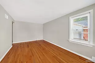 1127 Pembroke Dr, Saint Louis, MO 63119 - Photo 4