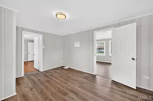 1127 Pembroke Dr, Saint Louis, MO 63119 - Photo 16