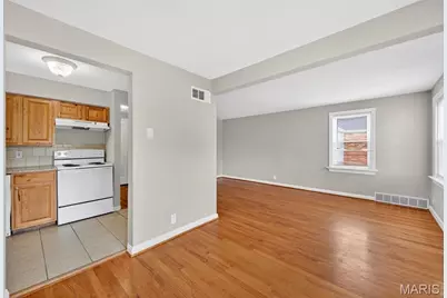 1127 Pembroke Drive, Saint Louis, MO 63119 - Photo 6