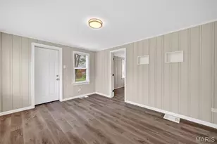 1127 Pembroke Dr, Saint Louis, MO 63119 - Photo 18