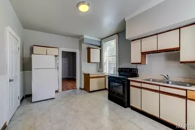 3745 Pennsylvania Avenue, Saint Louis, MO 63118 - Photo 14