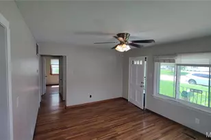 11021 St Girard Ln, Saint Ann, MO 63074 - Photo 10