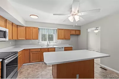 543 Westernmill Drive, Chesterfield, MO 63017 - Photo 8