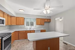 543 Westernmill Dr, Chesterfield, MO 63017 - Photo 8