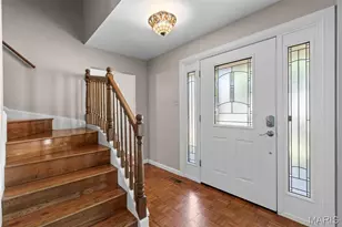 543 Westernmill Dr, Chesterfield, MO 63017 - Photo 2